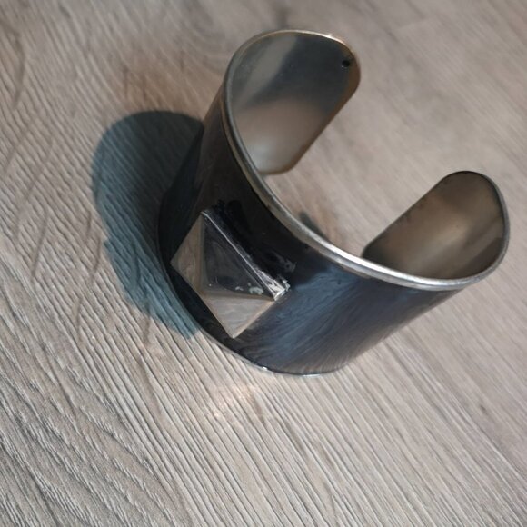 Y2K Vintage Single Silver Studded BLACK Enamel Cuff Bracelet - Picture 2 of 7